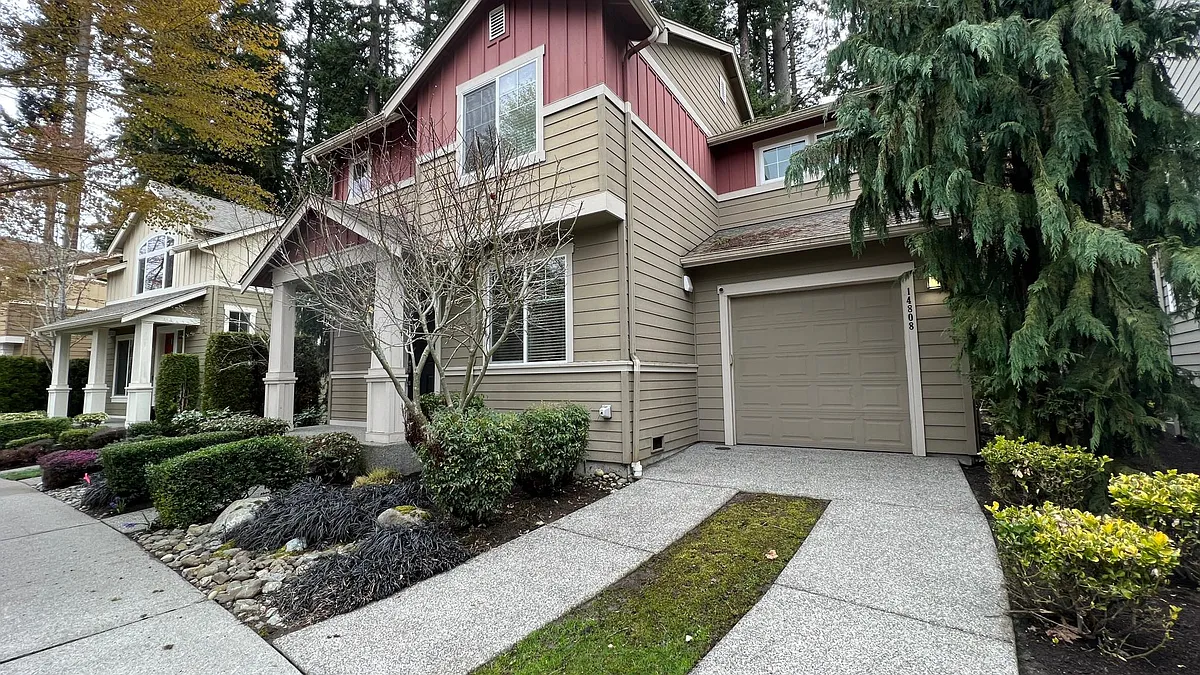 Building Photo - 14808 8th Ave SE