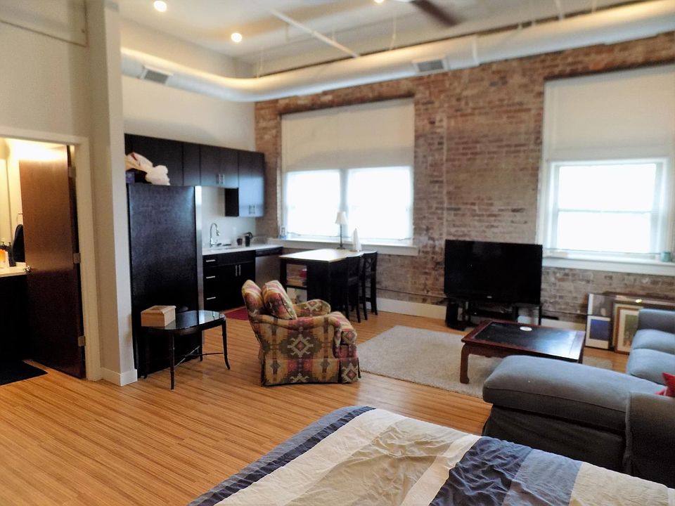 1st image of 3530 Utah St #404