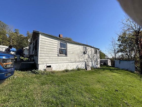 3rd image of 4810 Veterans Hill Rd