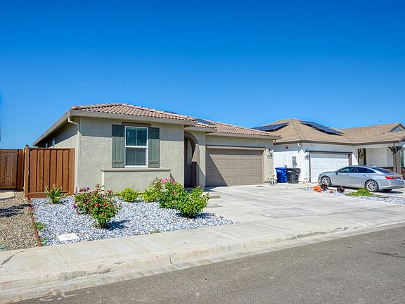 3rd image of 2109 Blossom Ranch Rd