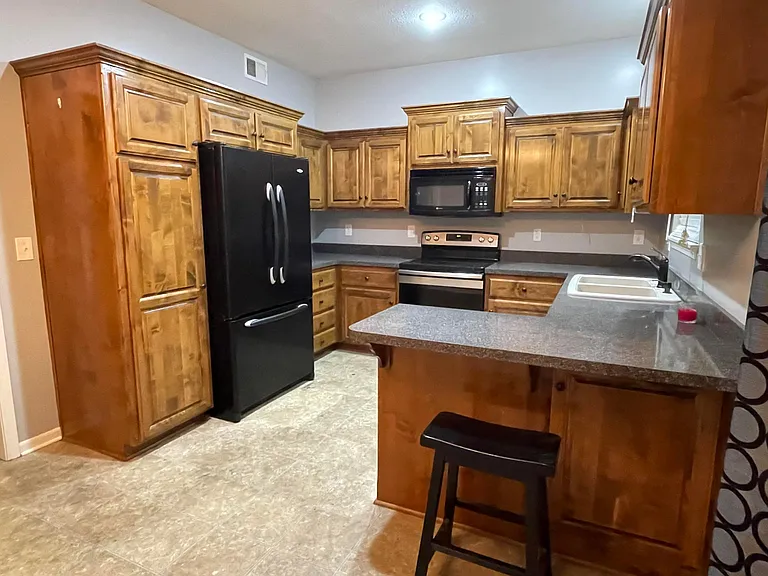 12766 Walker Ave — Photo 20
