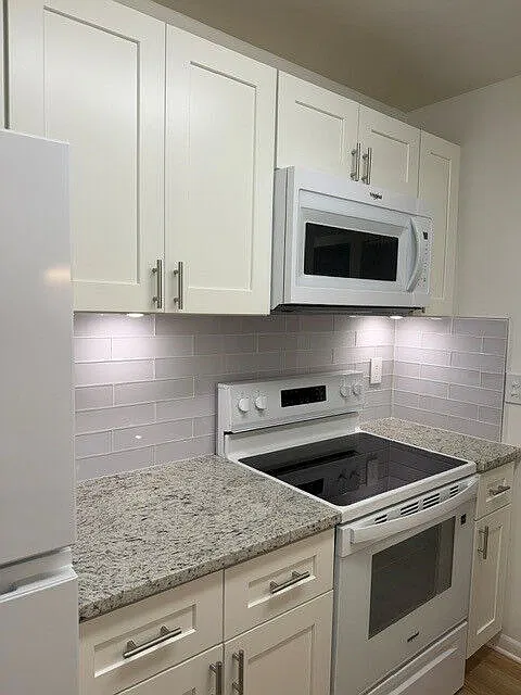 Lime Tree Associates LLC