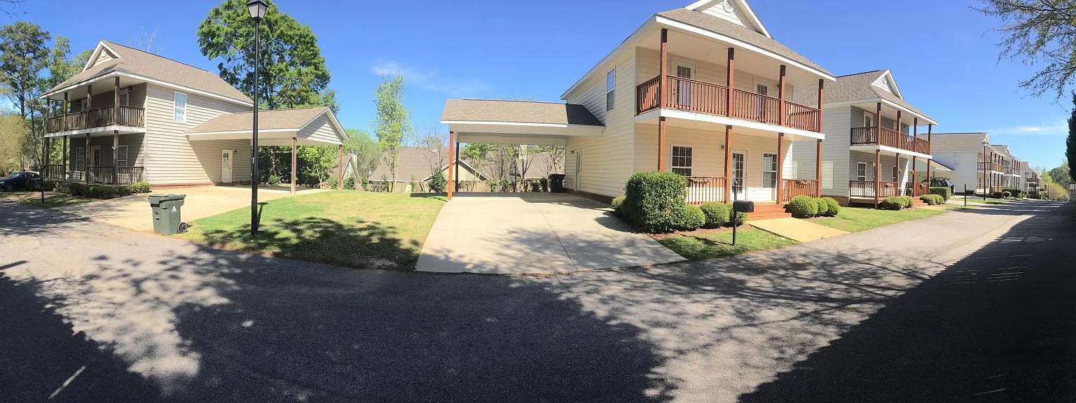 919 Annalue Dr — Photo 3