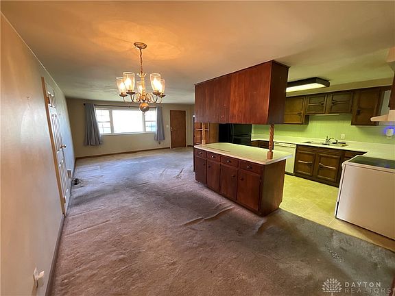 5th image of 1740 Lanbury Dr