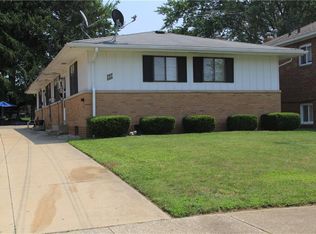 597 Baldwin Rd #599, Akron, OH 44312