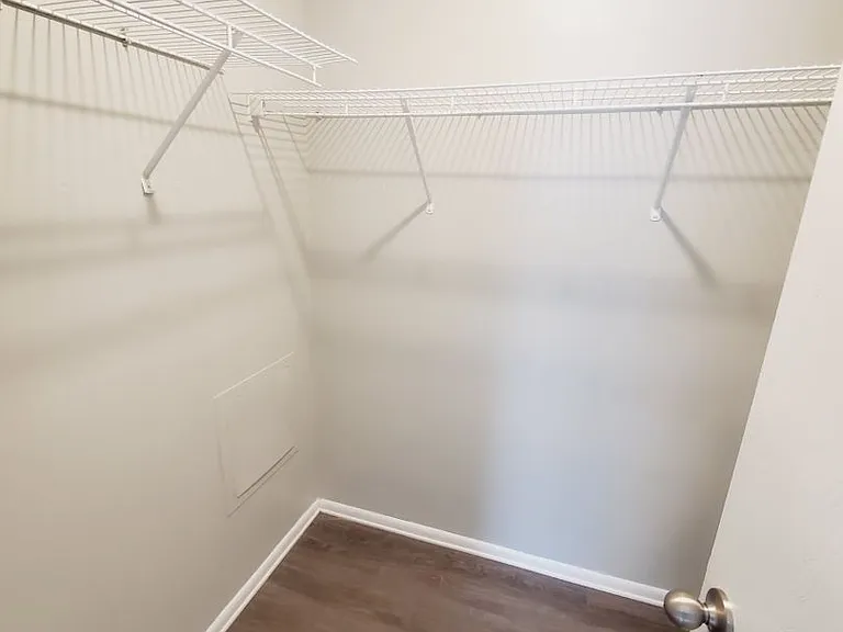 Sugarbush Apartments — Photo 69