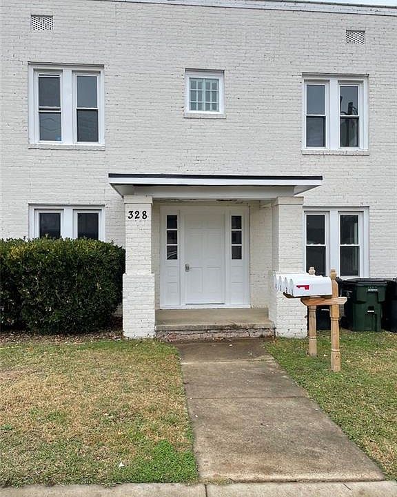 1st image of 328 Sellars St