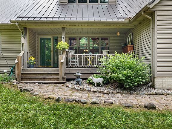 2nd image of 2539 Township Road 687