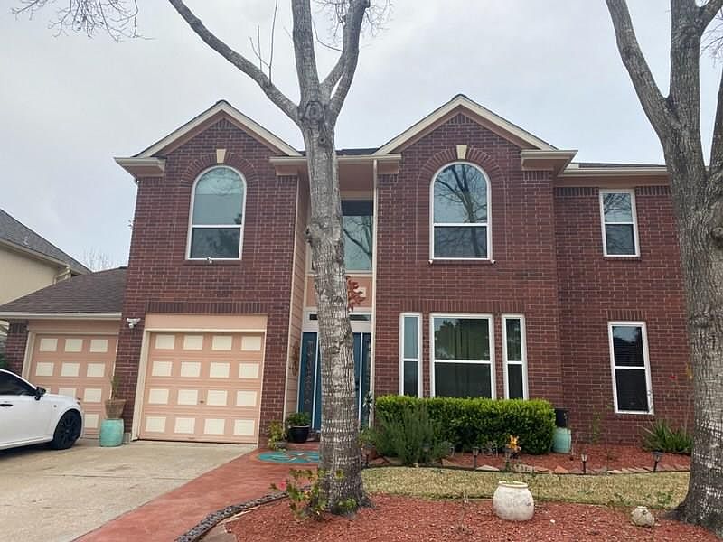 1st image of 15807 Fincher Dr