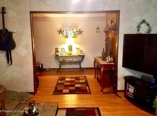 42 N Manning St, McAdoo, PA 18237