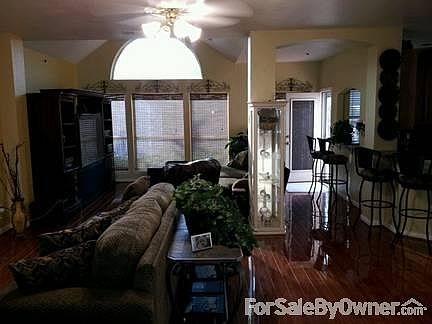 5th image of 5705 Kelly Ct