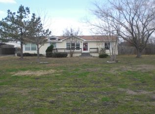 9322 Douglas Cir, Terrell, TX 75160