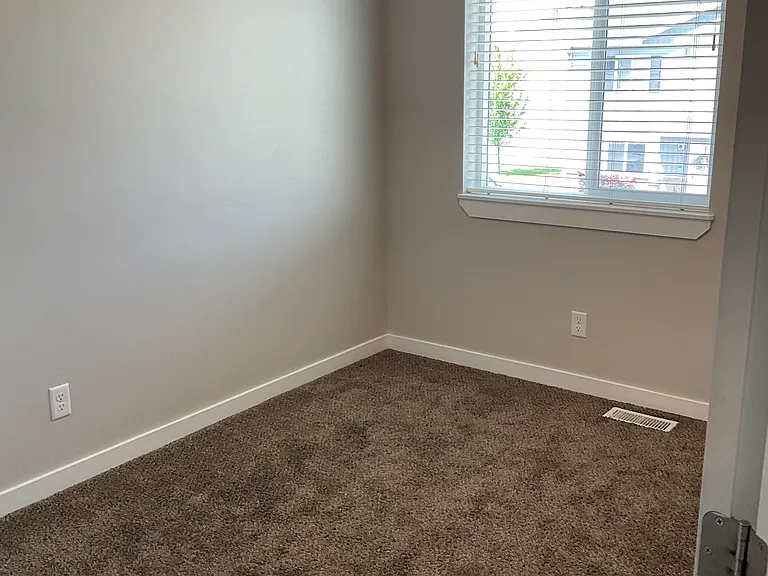 790 Trails End — Photo 14