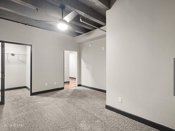5th image of 601 E Main St