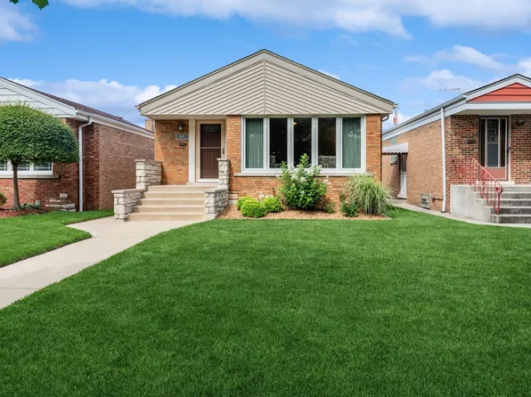 (undisclosed Address), Chicago, IL 60655