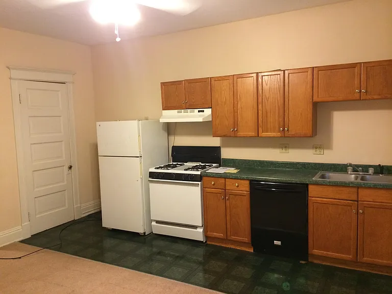 2720 Glendora Ave #4 — Photo 5