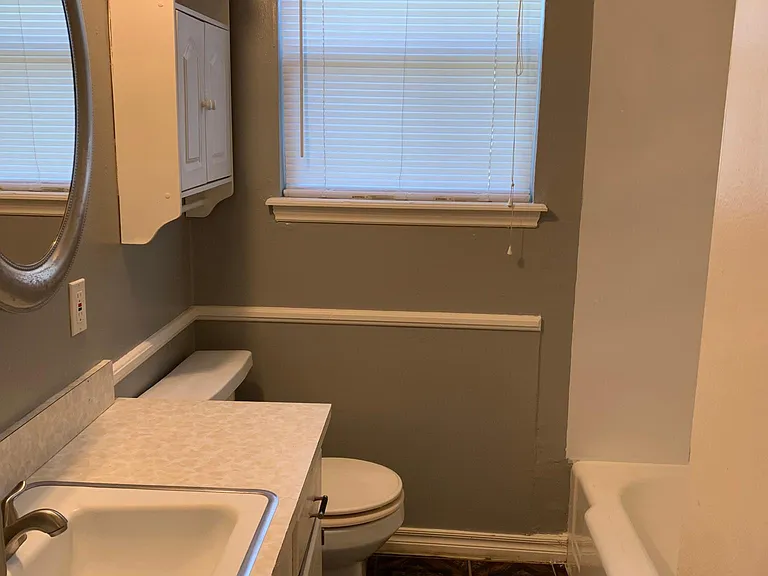1417 SW 77th Pl — Photo 9