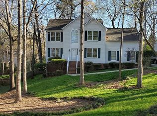 11 Hammel Ct, Simpsonville, SC 29680