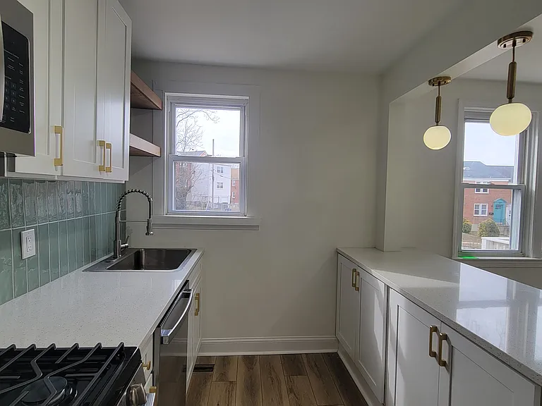 1108 Meridene Dr #2 — Photo 4