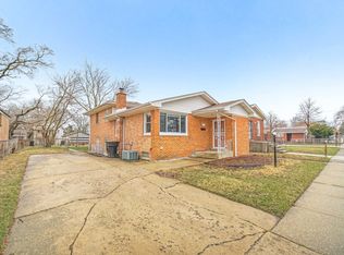 1353 W 110th St, Chicago, IL 60643