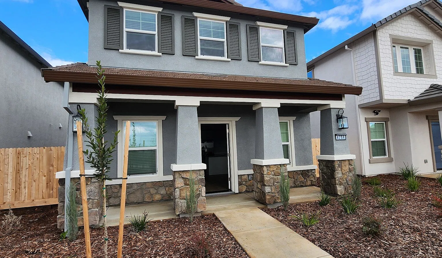 Beautifully maintained 3-bedroom, 2.5-bath, 1,856 sq ft in Folsom — Photo 1