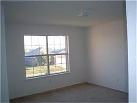 3rd image of 320 Tioga Dr