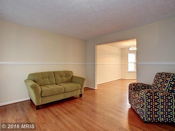 4th image of 3700 Greeley Ct