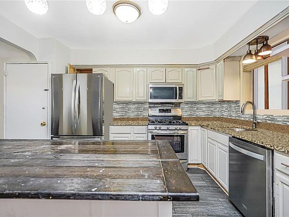 4th image of 5508 Avenue O