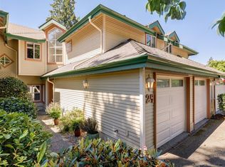 Royal Links, Saanich, BC V8Z 7J1