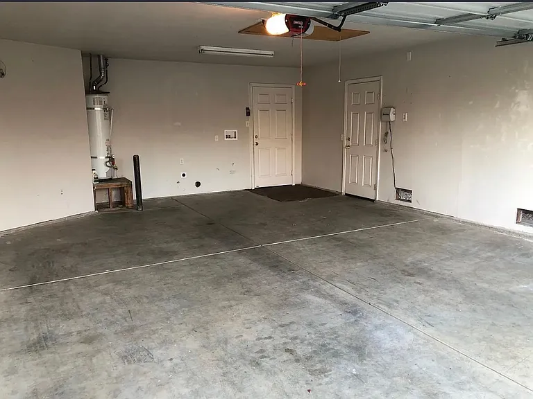 615 Andrew St — Photo 11