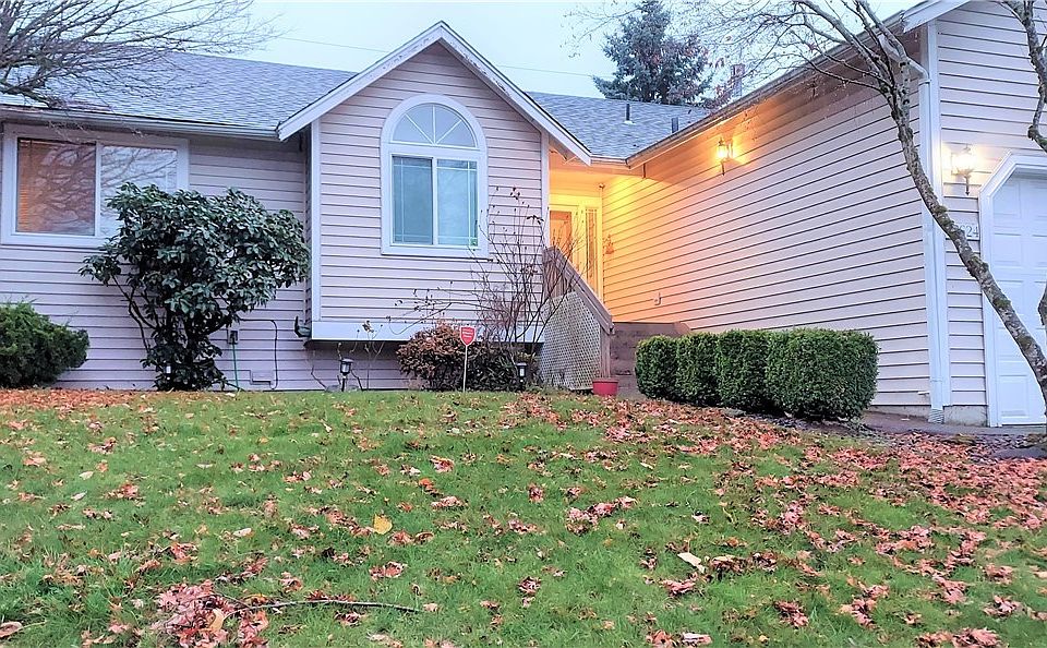 1st image of 13624 SE 272nd Ct