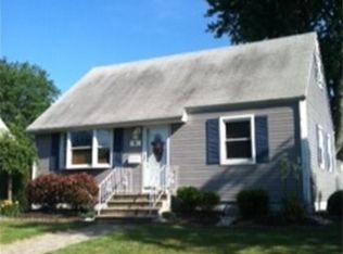 91 Lawrence St, Fords, NJ 08863