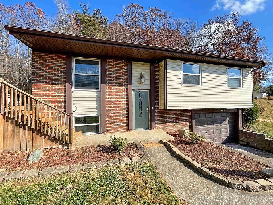 1st image of 15422 Richland Ct