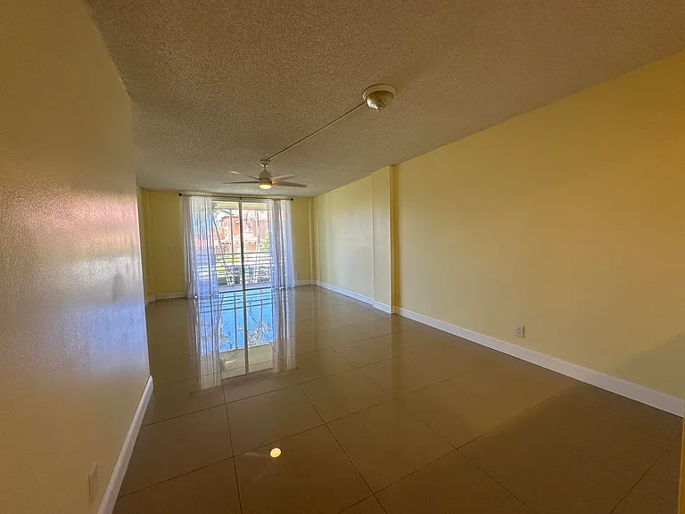 105 Paradise Harbour Blvd #209 — Photo 6