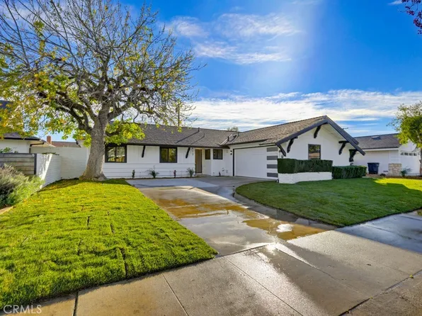 410 W Crystal View Ave, Orange, CA 92865