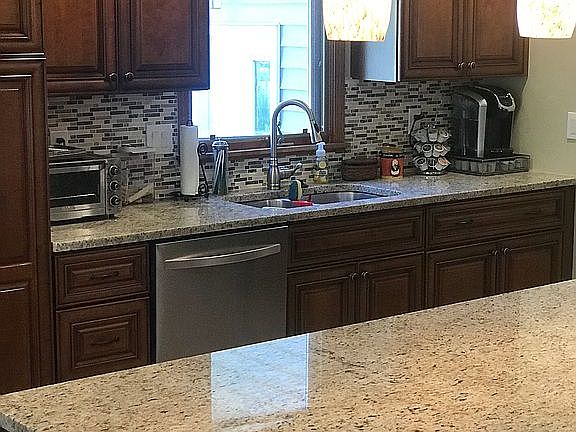 3rd image of 7352 Sharonlee Dr