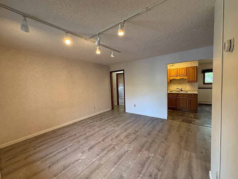 235 Glacier Ave — Photo 8