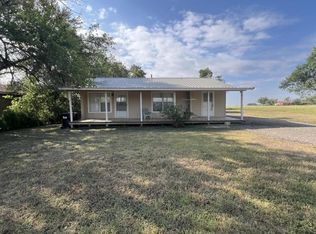 673 W Fm 78, Marion, TX 78124