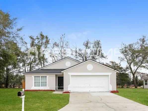701 Cherry Bark Dr N, Jacksonville, FL 32218