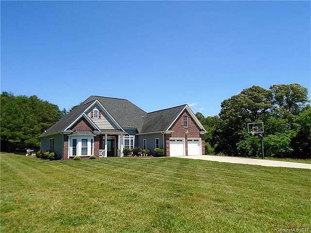 1st image of 2460 Mintew Cir