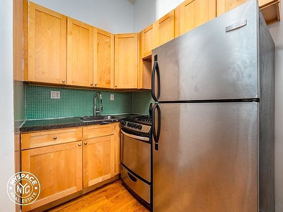2nd image of 242 Troutman St #8W