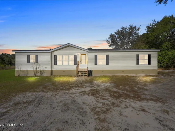132 WILLIS Road, Palatka, FL 32177