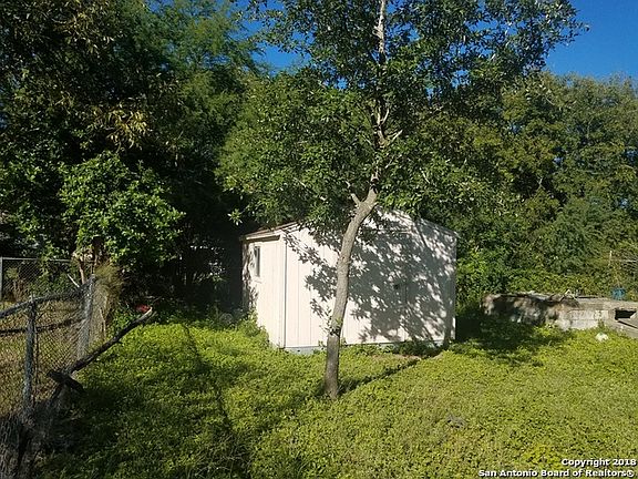 5th image of 311 W Vestal Pl