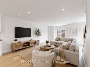 4950 Rathkeale Rd #24, Mississauga, ON L5V2L8