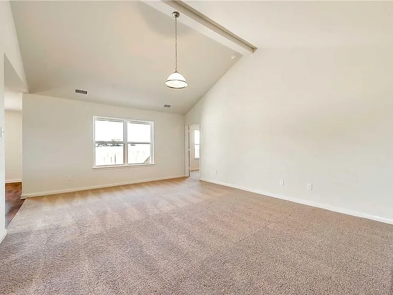 1810 Clegg St — Photo 9