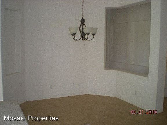 5th image of 698 E La Costa Dr