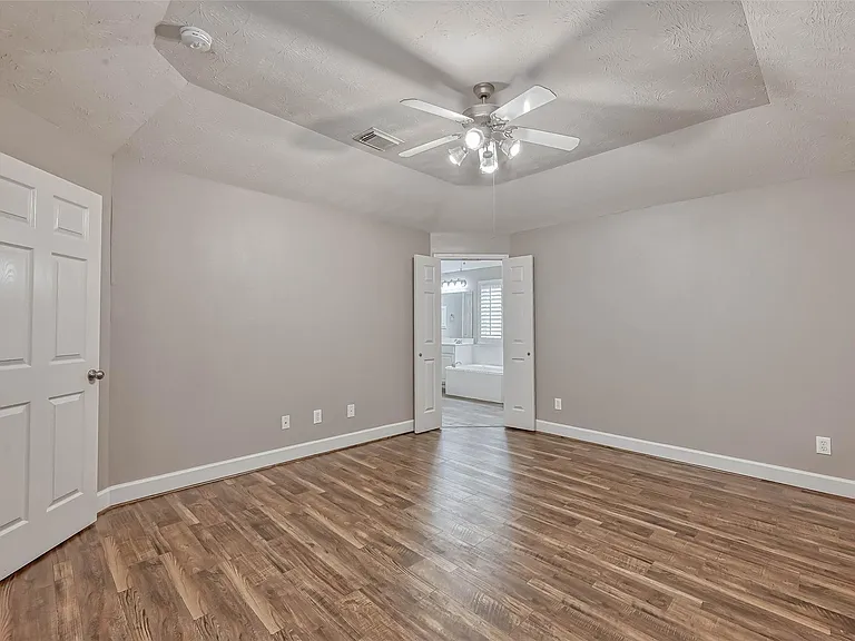 15943 Pleasant Green Cir — Photo 25