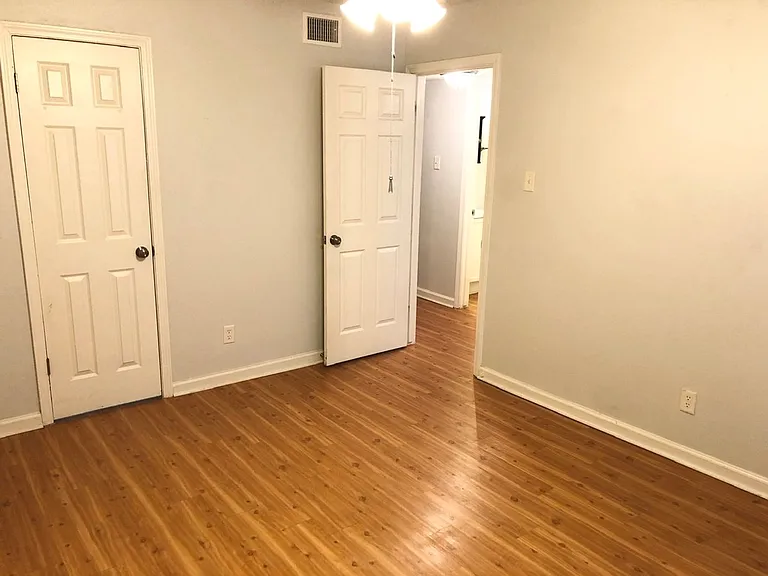 2301 Ohlen Rd #112 — Photo 8