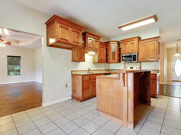 4th image of 11273 Creek Dr