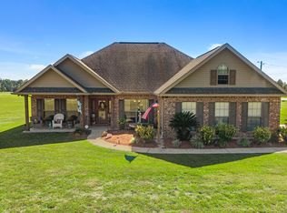 7 Scenic View Dr, Carriere, MS 39426